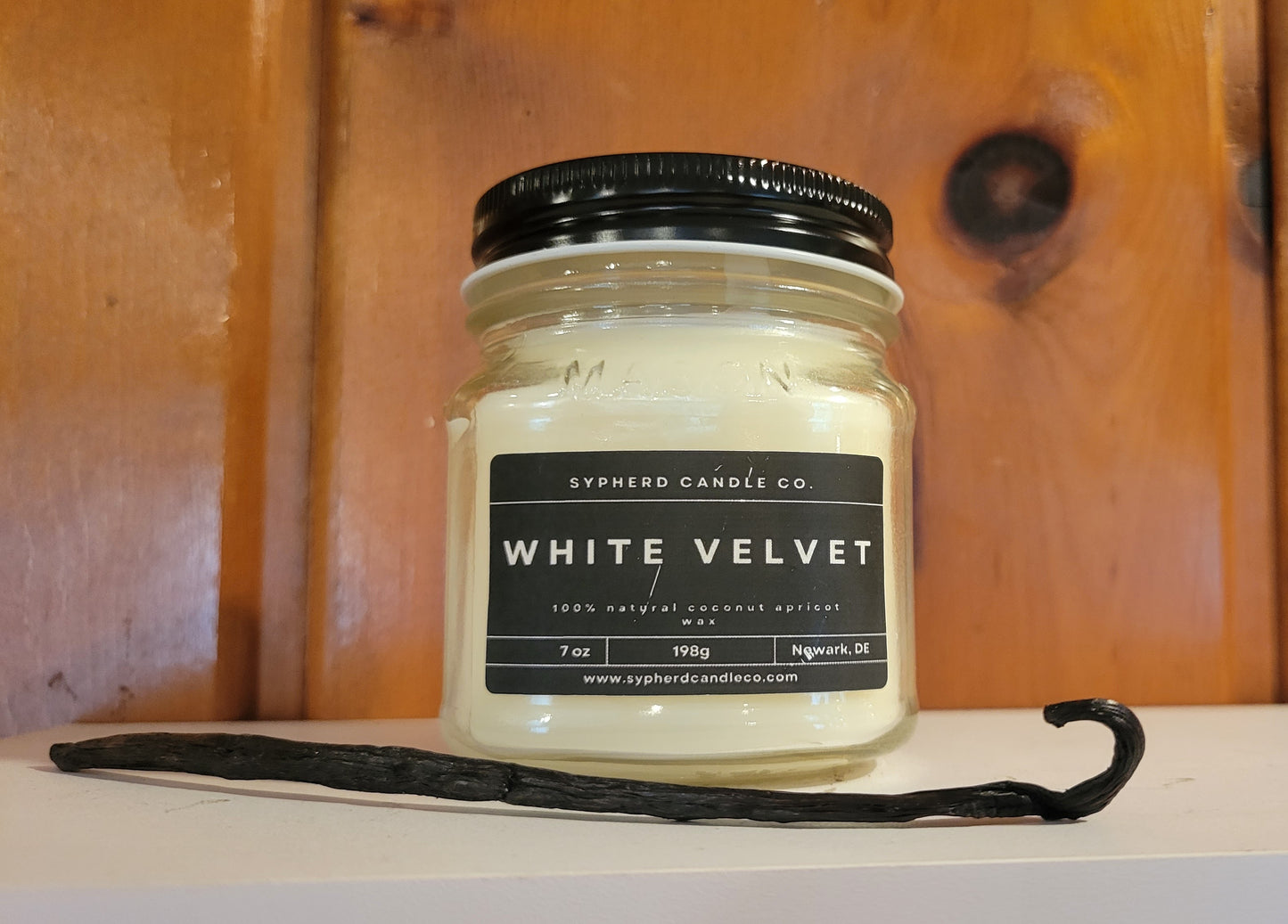 White Velvet 7oz luxury scented Candle