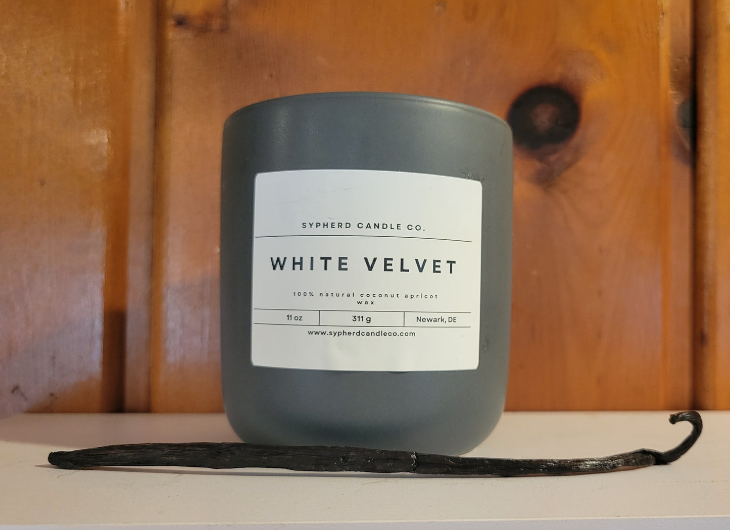 White Velvet 11oz luxury scented Candle